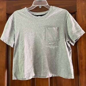 Nike Heather Gray Cropped Tee Size S